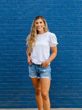 Load image into Gallery viewer, Blakeley Top White