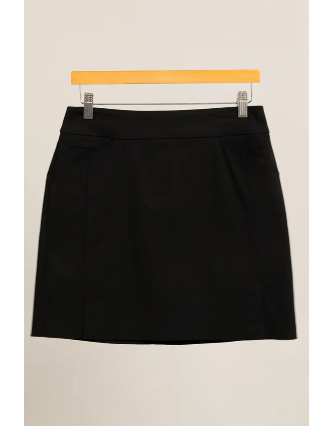 Black Millennium Eric Skort