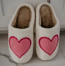 Load image into Gallery viewer, Heart Slippers
